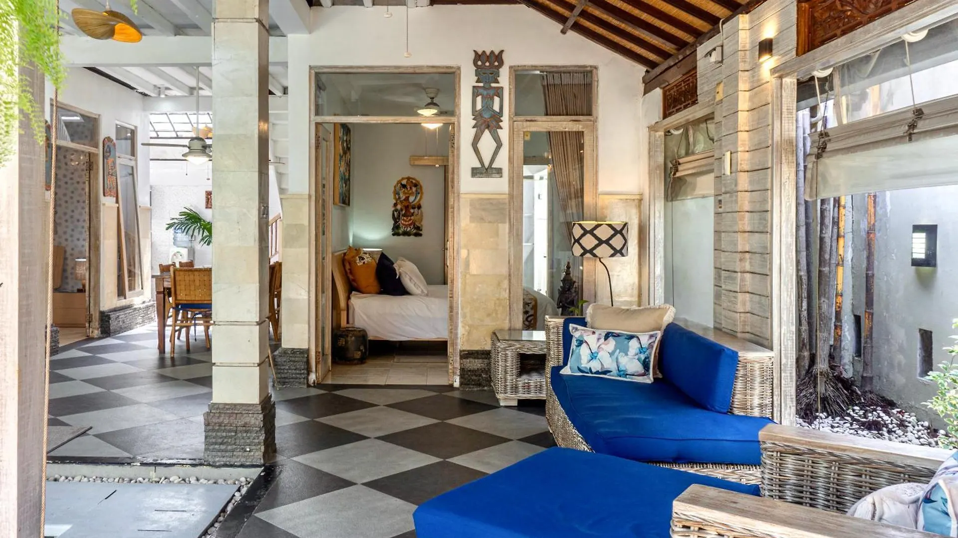 Villa Nari - Gg100X Seminyak, Bali contacts